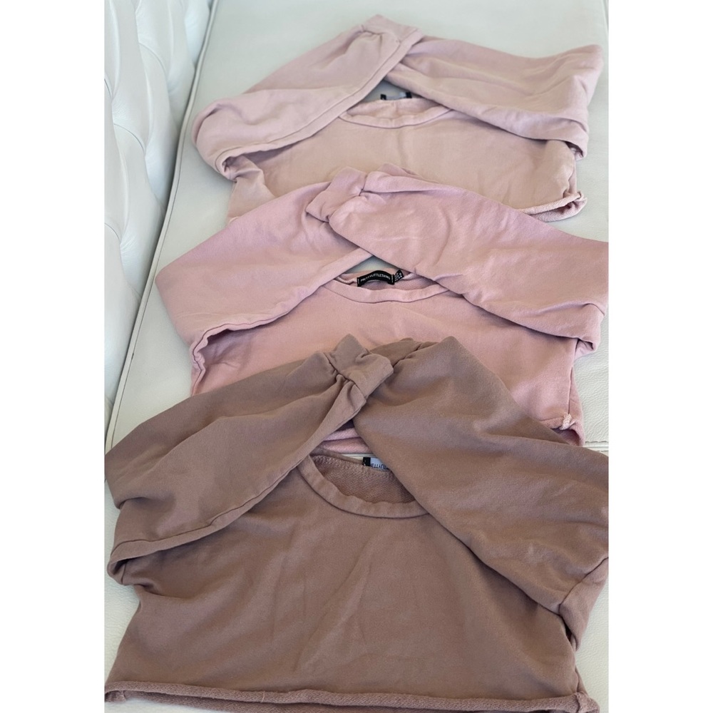 🎈3 Listings For $60 - Three Pretty Little Thing Crop Sweatshirts XS